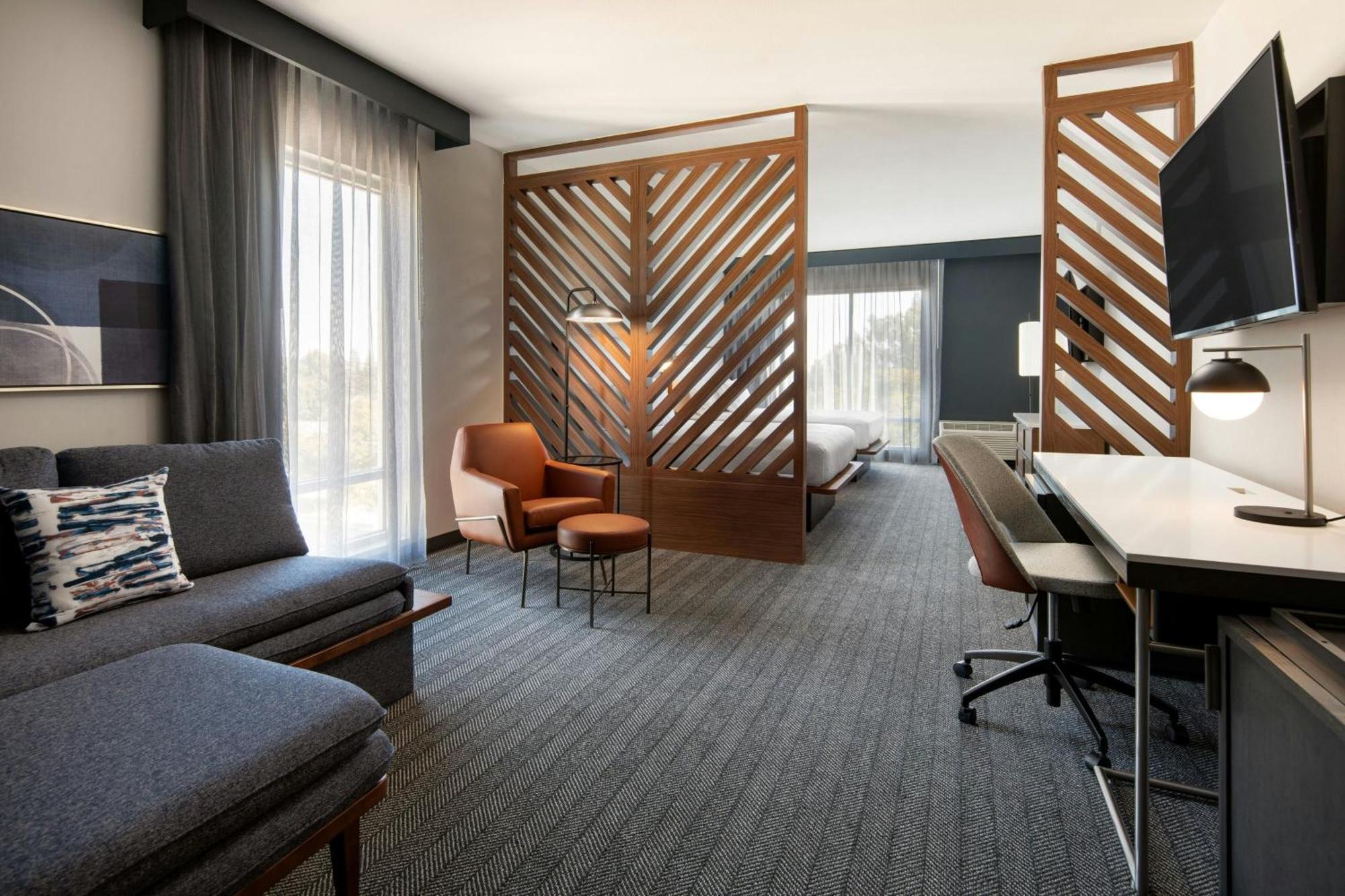 Courtyard By Marriott Fresno Clovis Hotel Екстериор снимка